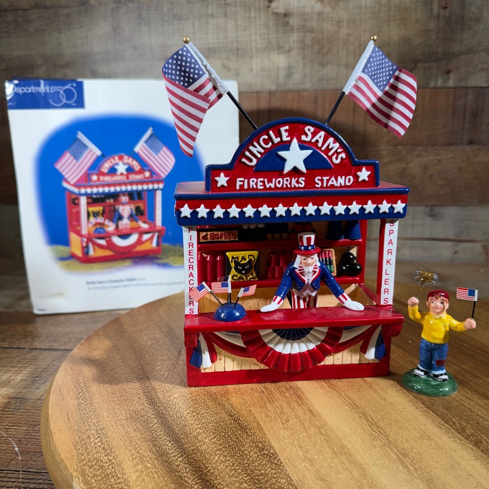 Dept 56 Snow Village Uncle Sam Fireworks Stand Set Red White Blue 54974 Retired